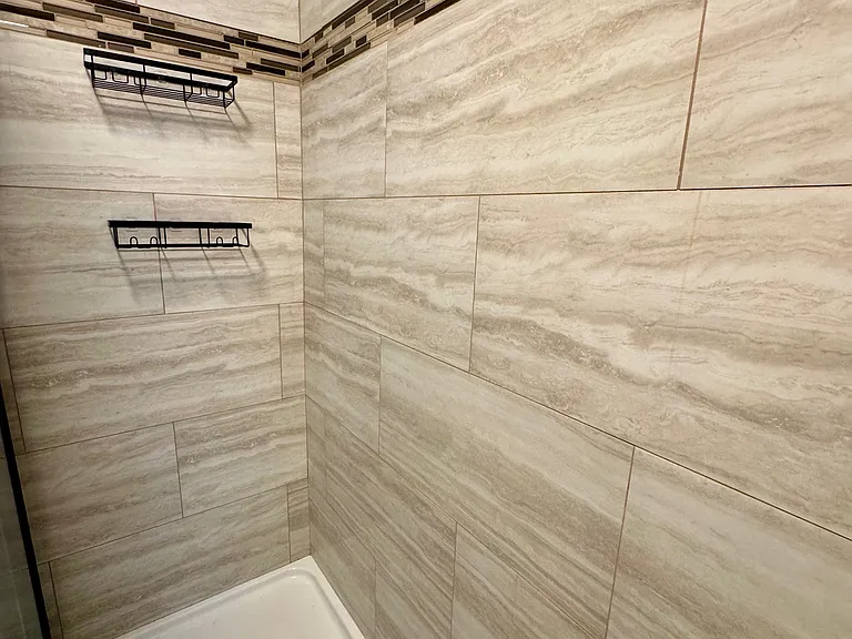 4139 Lafayette Ave #1W — Photo 11