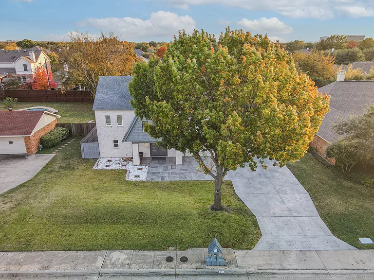 6319 Windmill Cir — Photo 35