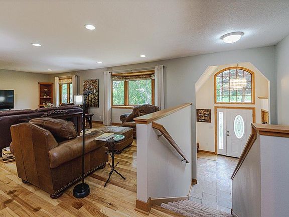 4th image of 20426 Kanes Ln