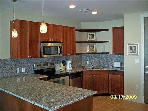 4th image of 500 Seawall Blvd Unit 910