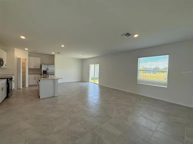 11795 Cloverly Ln — Photo 8