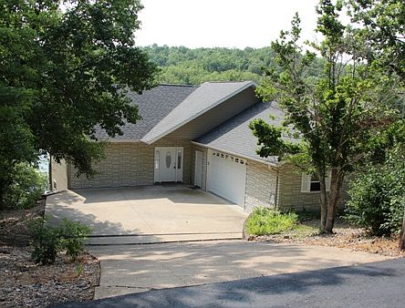 1st image of 5728 Parkview Ct