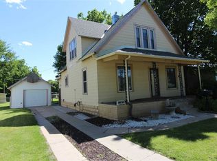 608 10th St, North Platte, NE 69101
