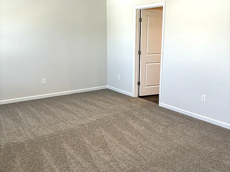 100 Kelsey Ct — Photo 31