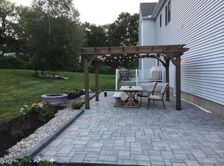 284 Grant Hill Rd, Tolland, CT 06084