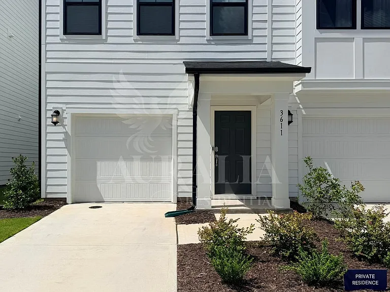 3611 Elm Grove Ln — Photo 3
