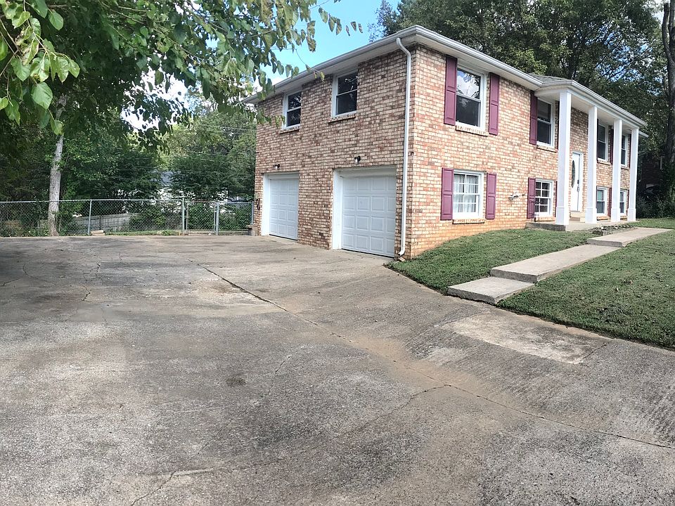 1st image of 107 Little John Pl