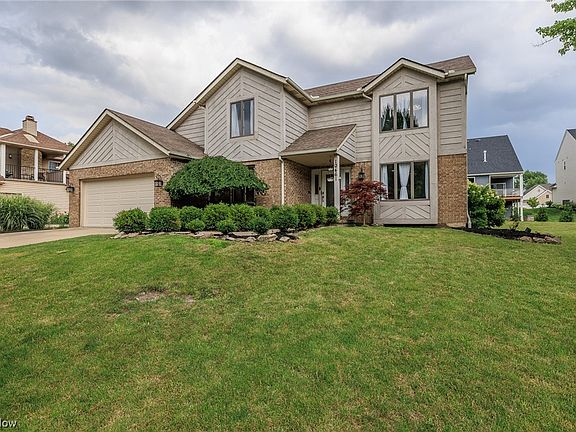 2nd image of 10461 Juniper Ct