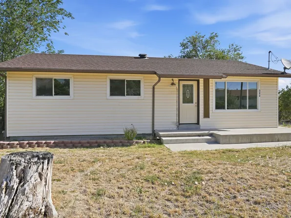 382 W Plum St, Grantsville, UT 84029
