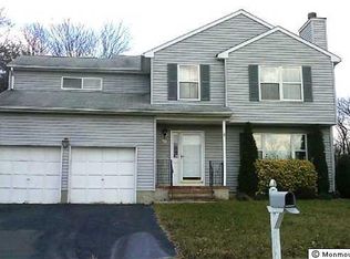 76 Mystic Ct, Cliffwood, NJ 07721