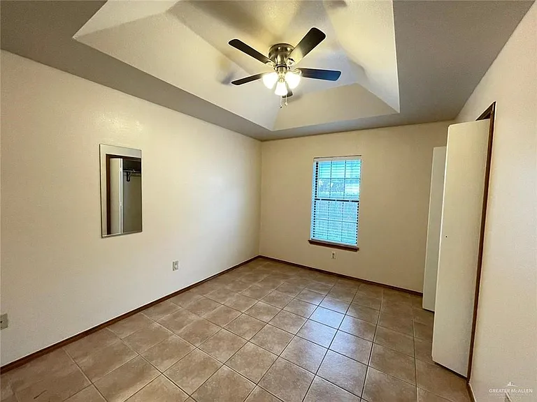 3102 Gabriel St — Photo 11