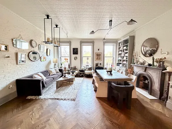 1989 Madison Avenue image 1 of 31