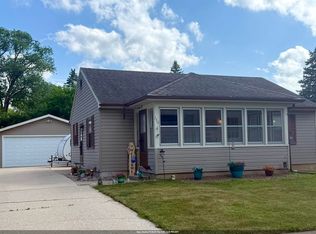 130 Maria Ln, Fond Du Lac, WI 54935