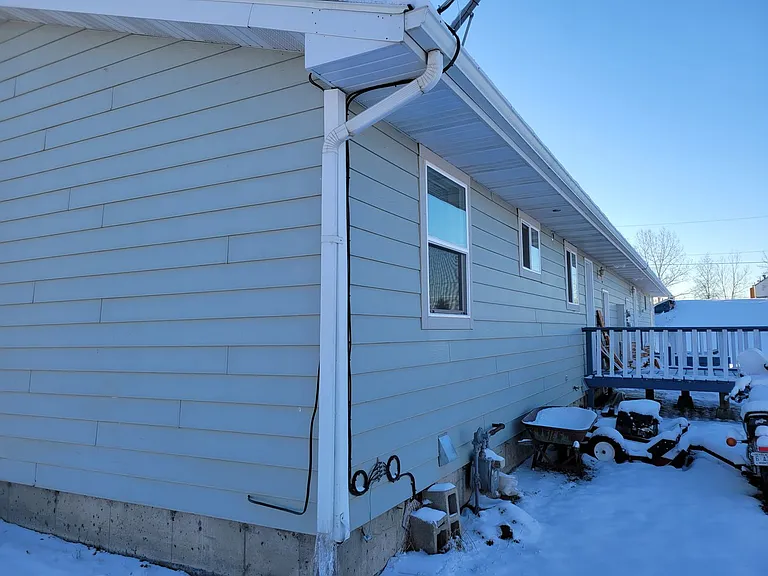 105 Jefferson Ave #B — Photo 11