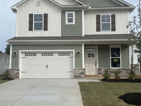 109 Denbigh Ln, Greenville, SC 29605