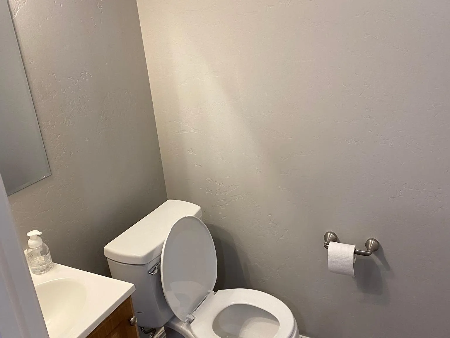 3 bed, 2.5 bath, 1550 sqft, $2,395 — Photo 4