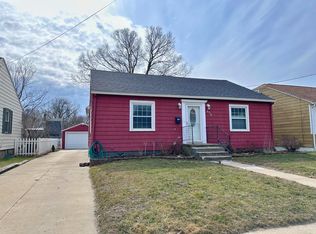 634 15th St NE, Rochester, MN 55906