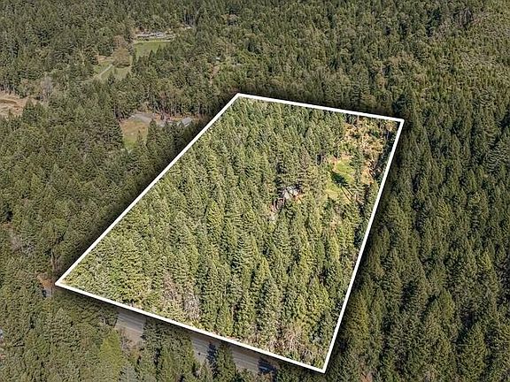 3rd image of 707 McMullen Creek Rd
