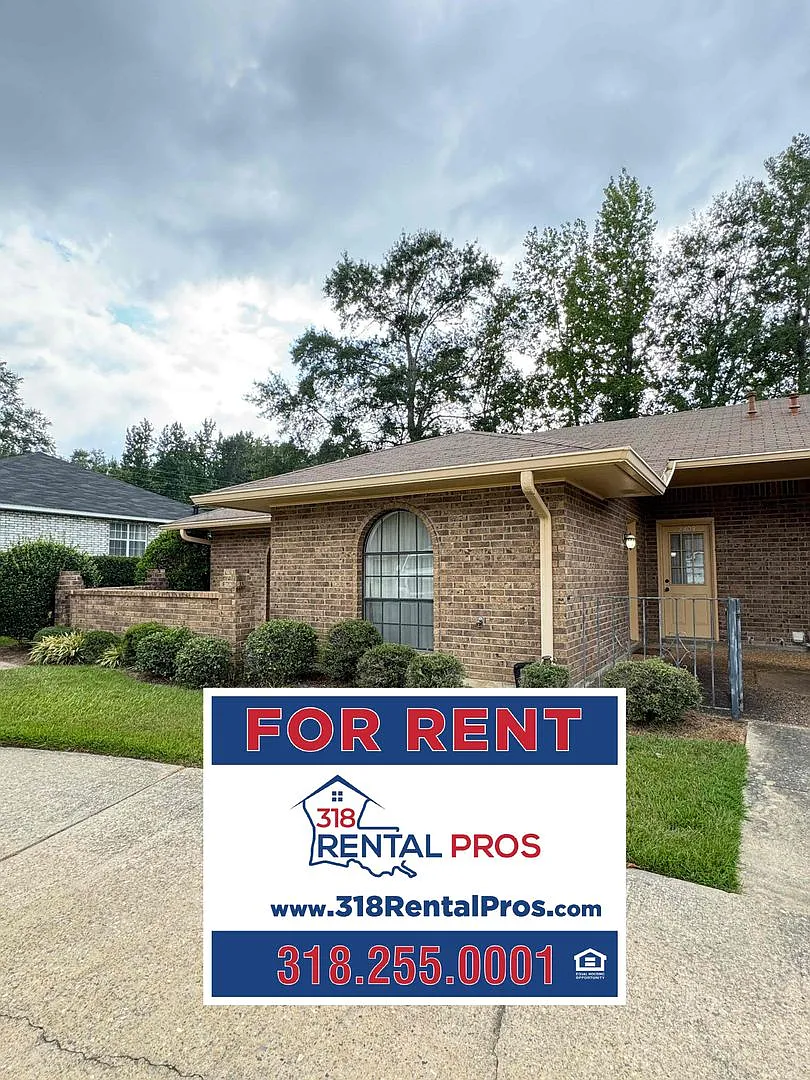2 Bed 2 Bath Townhouse in Ruston — Photo 1
