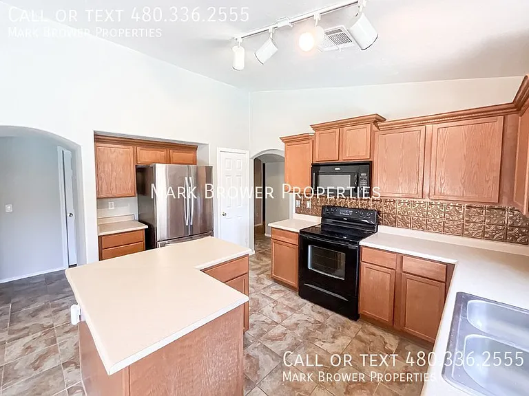 22264 W Antelope Trl — Photo 5