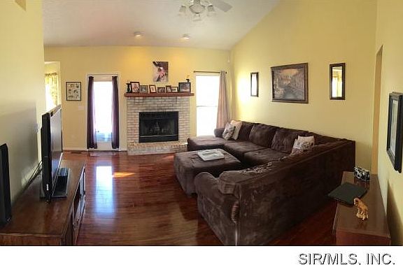 5th image of 774 Kelley Dr