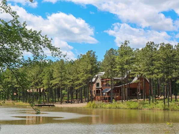 246 Stone Pine Ln, Broken Bow, OK 74728