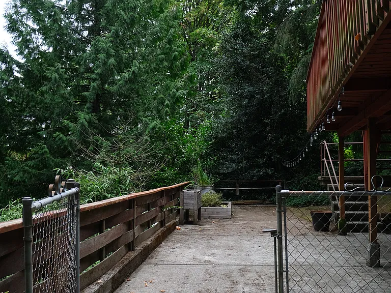 3512 SW 10th Ave — Photo 11