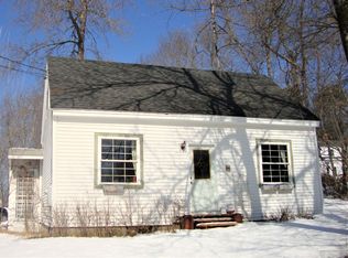 146 River Rd, Bowdoinham, ME 04008