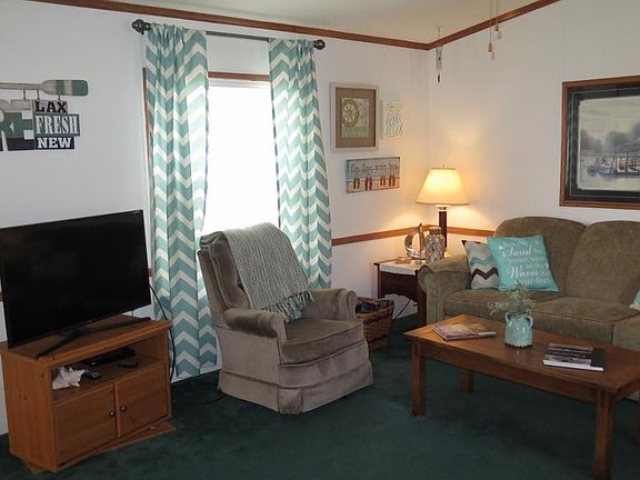 2nd image of 708 Mallard Creek Dr
