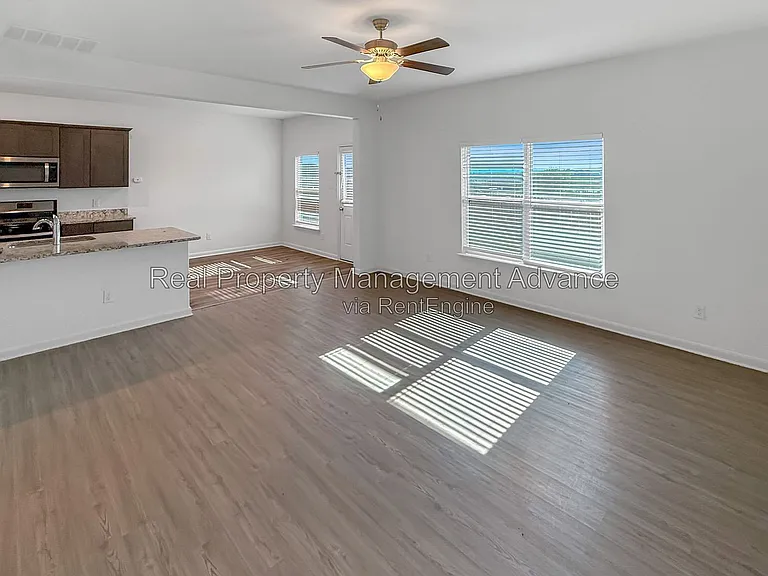8123 Big Timber Trl — Photo 6