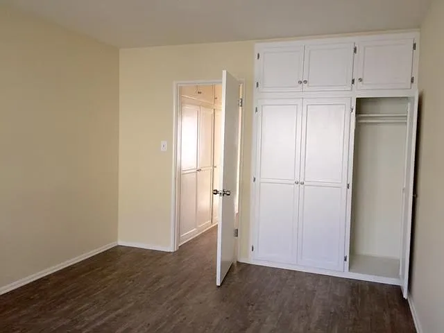 5844-5850 Condon Ave — Photo 7