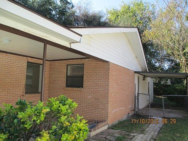 2nd image of 4604 Hargis St