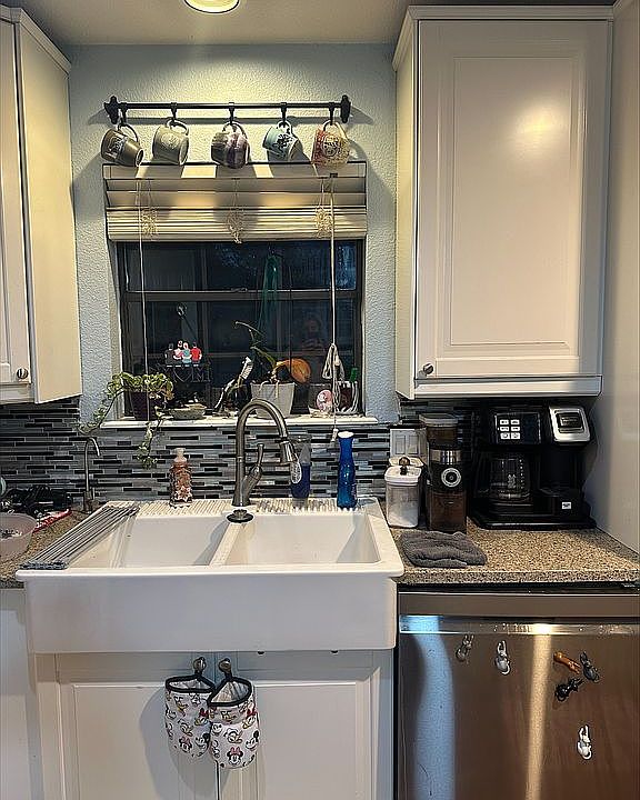1st image of 16207 Big Oak Cir