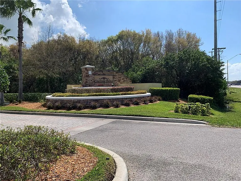 2402 Courtney Meadows Ct #101 — Photo 34