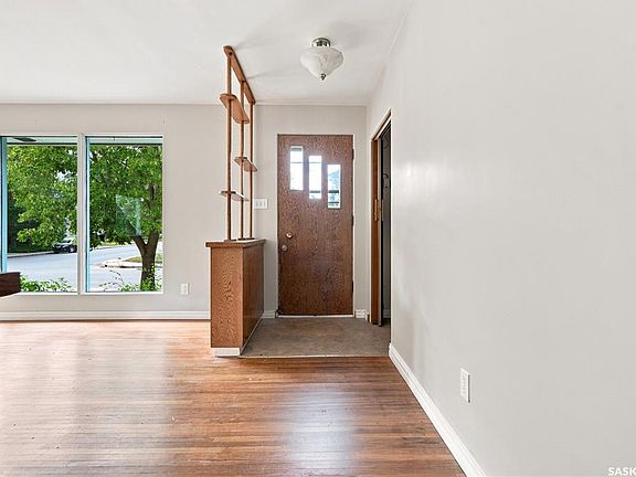 4th image of 1401 10th STREET E