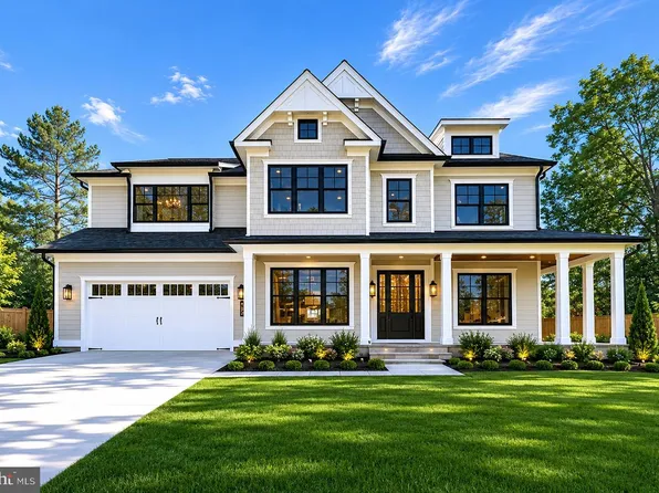 7700 Leesburg Dr, Bethesda, MD 20817