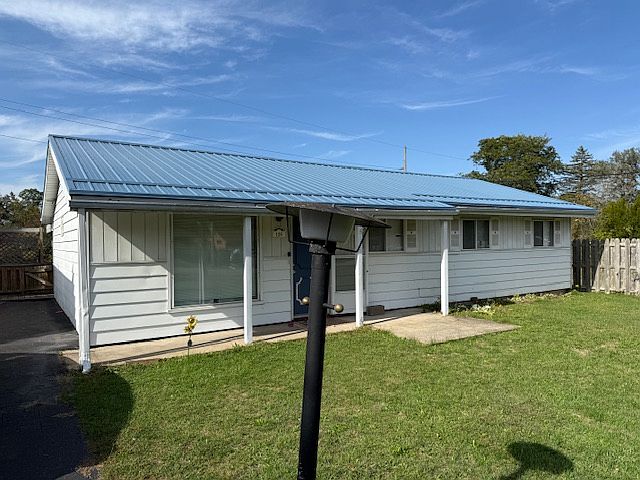 1st image of 126 Robinhood Dr