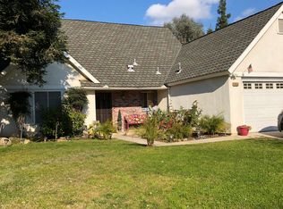 2082 E Cromwell Ave, Fresno, CA 93720