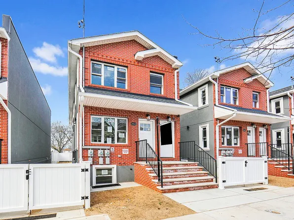 108-16 Pinegrove St, Jamaica, NY 11435