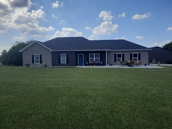 526 Luechtefeld Farm Dr, Leslie, MO 63056