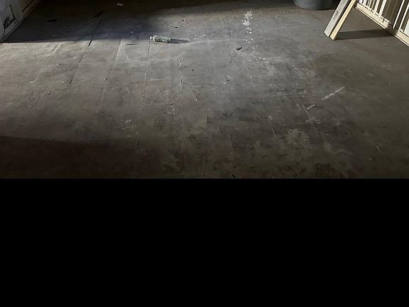 5th image of 3043 Sax Rd