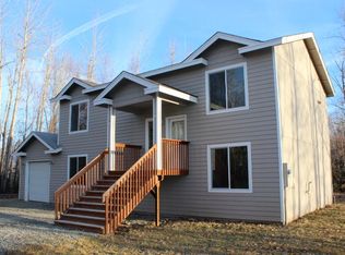 940 S Park Pl, Palmer, AK 99645