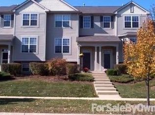 1096 Ellsworth Dr, Grayslake, IL 60030