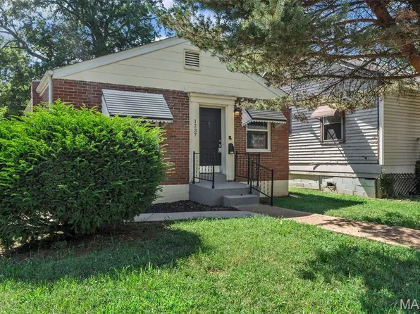 1237 Fairview Ave, Saint Louis, MO 63130