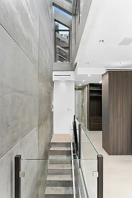 Rented by Compass | media 79