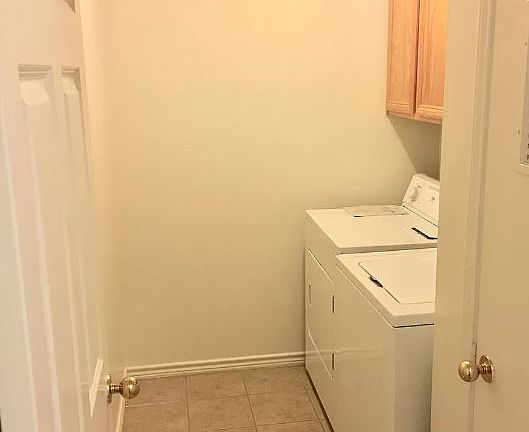 5th image of 1710 S Dexter Dr