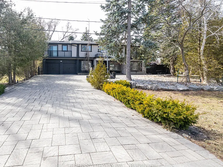60 Belvedere Dr — Photo 1