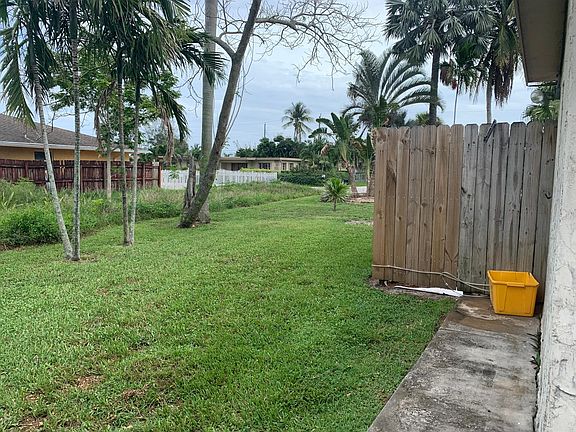 Side yard