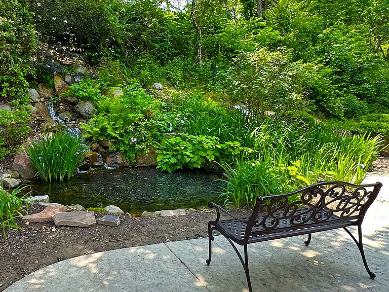 Monroeville Apartments at Belmont Ridge — Photo 4