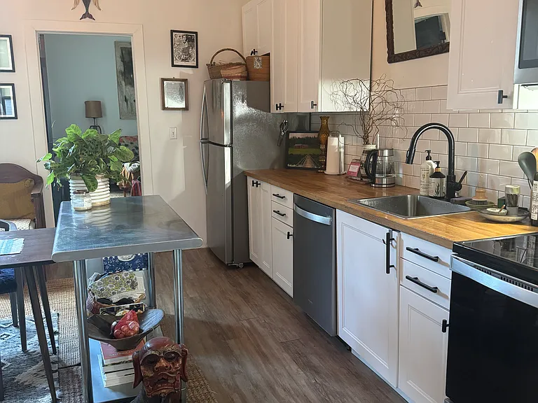 2015 Forbes Ave — Photo 4